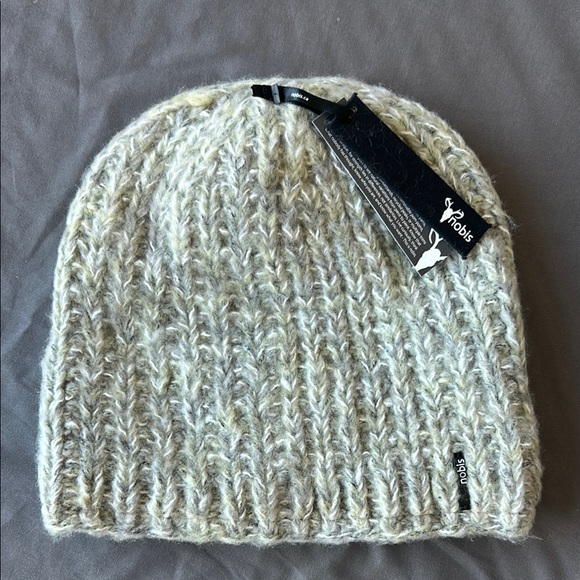 NWT Nobis Knit Beanie - Picture 1 of 6